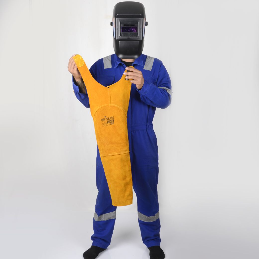 ปลอกแขนหนังกันสะเก็ด รุ่น CA-003