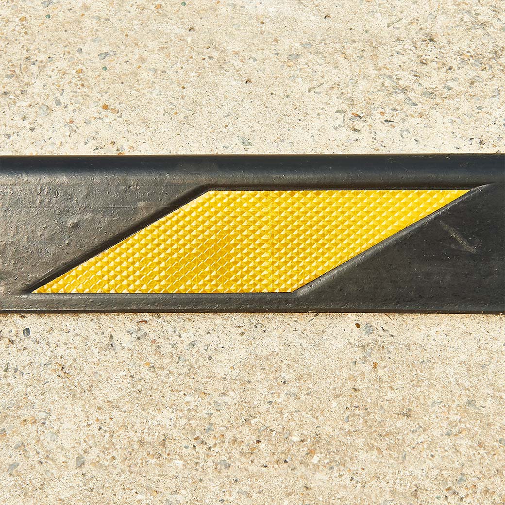 ยางกันชขอบเสา